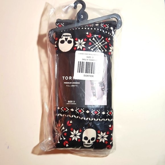 ❤️NWT VINTAGE TORRID LEGGING - SKULL FAIR ISLE SNOWFLAKE - PLUS SIZE CHRISTMAS - Picture 6 of 14